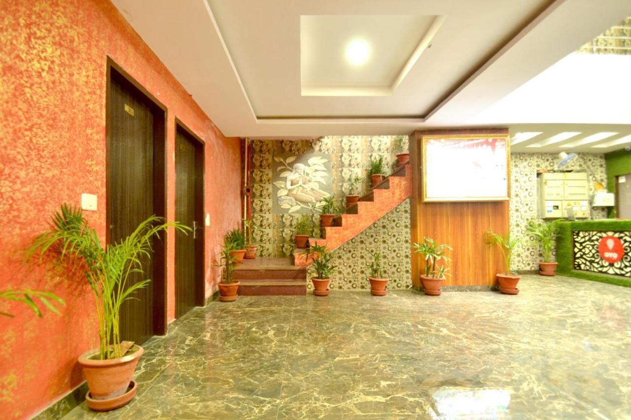 Oyo 8622 Hotel Grand Inn Chandīgarh Exteriör bild