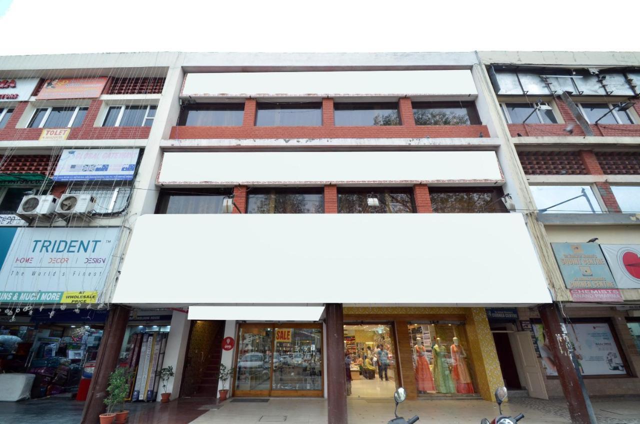 Oyo 8622 Hotel Grand Inn Chandīgarh Exteriör bild